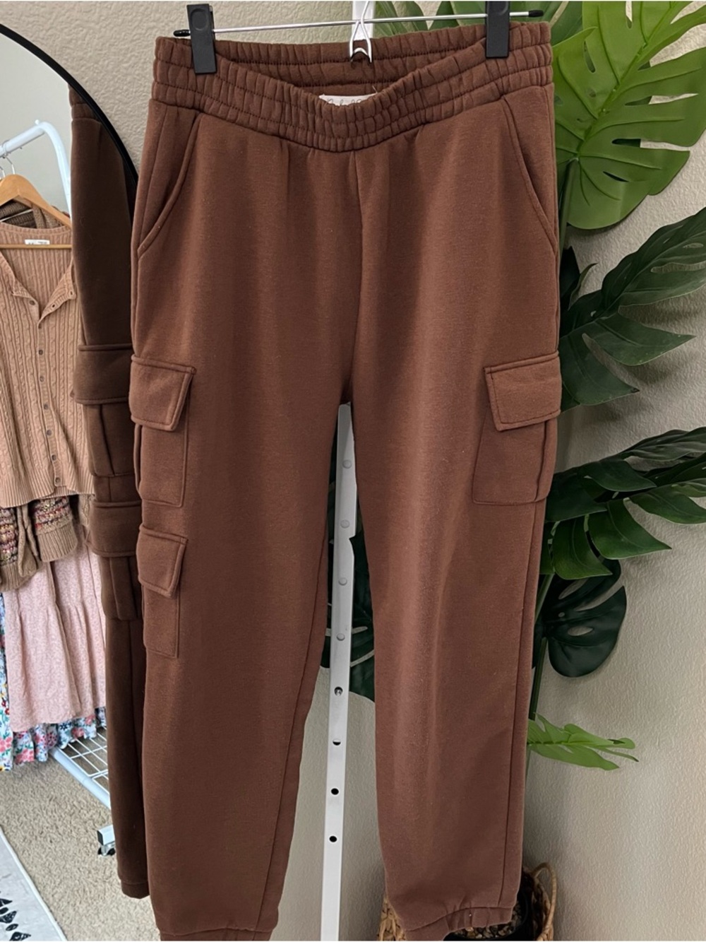 🤎 Cozy Brown Fleece Lounge Utility Cargo Joggers Sz L | Birch & Stone